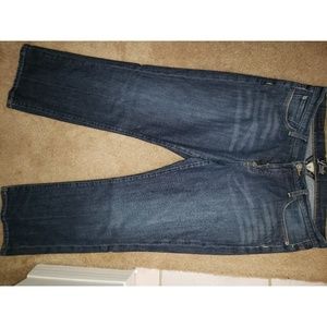 Lucky Jean's